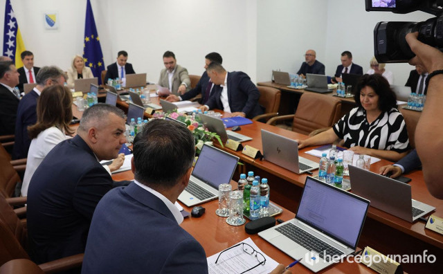 Na prvoj sjednici Vijeća ministara BiH u Mostaru usvojen državni proračun