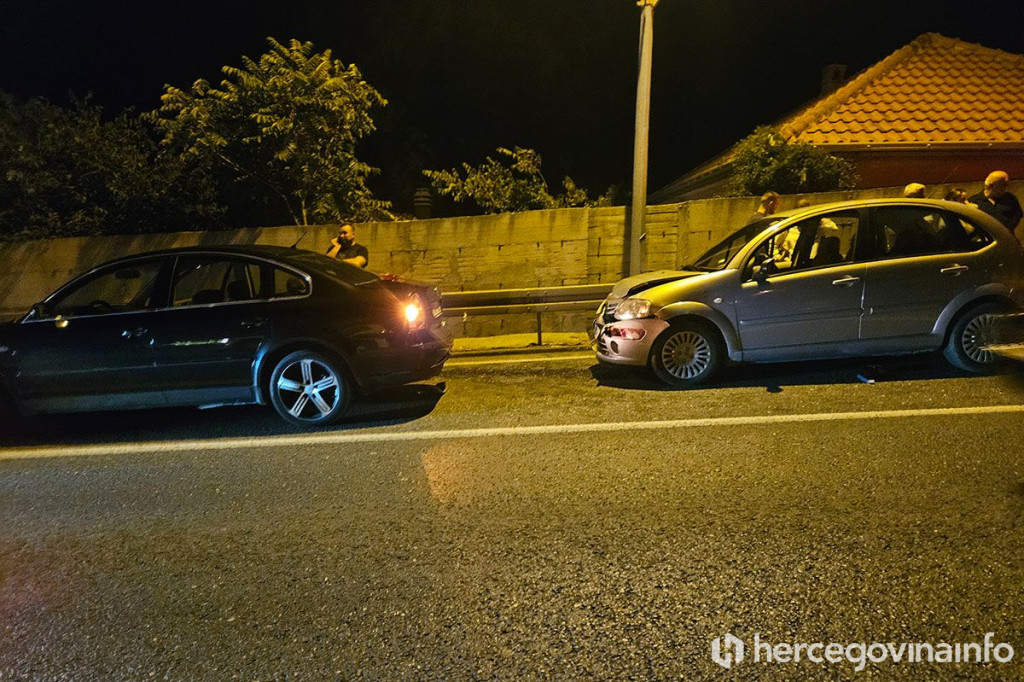 Šehovina sudar Citroen i Passat