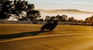 PROMETNA NESREĆA U NEUMU Motociklist naletio na pješakinju, zadobila tjelesne ozljede