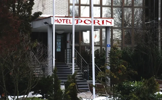 SUMNJA SE NA TRAŽITELJE AZILA Mladići u Zagrebu napali i opljačkali trudnicu, pa pobjegli u hotel Porin