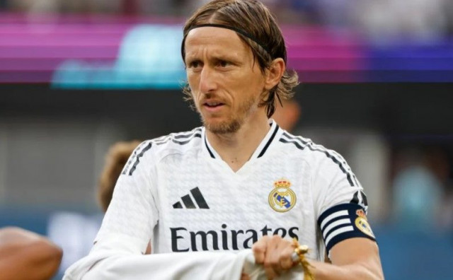 Barcelona slavila protiv Reala, Modrić ljut zbog odluke suca