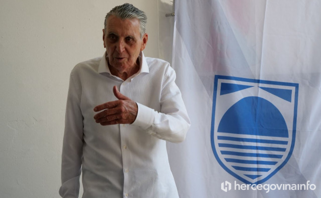 Preminuo je Ilija Kožulj, bivši ministar u vladi Herceg-Bosne koji sagradio spomenik djeci žrtvama rata