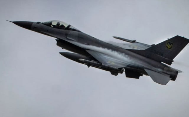 VELIKI UDARAC ZA UKRAJINU Srušio se zrakoplov F-16, stradao jedan od najboljih pilota