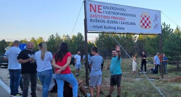  “Ne dalekovodu i vjetroparkovima. Zaštitimo prirodu Buškog jezera i Zavelima.”