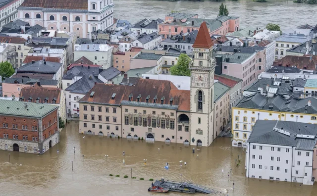 EUROPA SE SPREMA ZA POPLAVE Dunav će dosegnuti razinu kakvu ima jednom u 30 godina