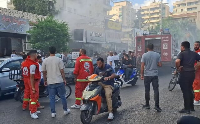 NOVI NAPAD U LIBANONU Eksplodirali voki-tokiji koje koriste pripadnici Hezbolaha, stotine ranjenih