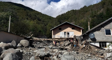 Jablanica poplave, Selo Zlate