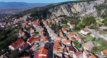 Prekinuto skupljanje pomoći za Jablanicu u Imotskom