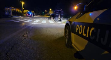 Prometna nesreća u Mostaru, motociklist udario policajca