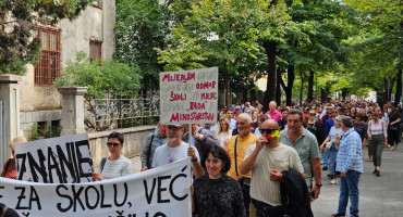 Prosvjed srednjih škola i Sveučilišta u Mostaru