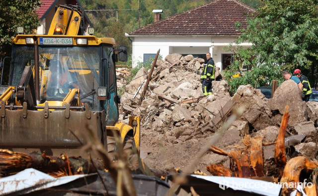 POČINJE OBDUKCIJA ŽRTAVA IZ JABLANICE I KONJICA Tužiteljski tim i MUP HNŽ provode opsežnu istragu