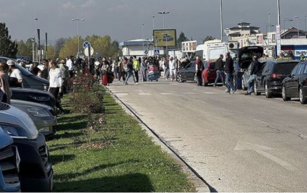 LAŽNA DOJAVA BOMBE Završen KDZ pregled na Međunarodnom aerodromu u Sarajevu