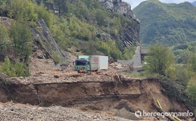 UŽASNE VIJESTI IZ JABLANICE Prve informacije govore o pet poginulih, broj bi se mogao povećavati