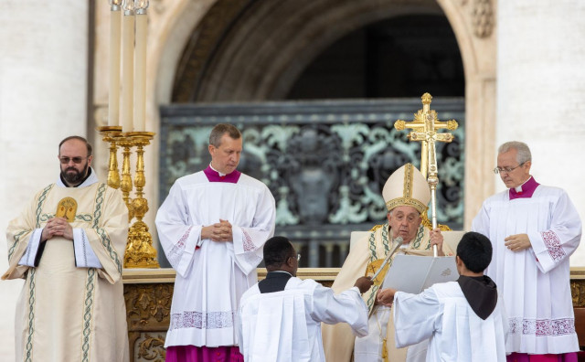 CRKVA DOBILA NOVE SVECE Papa Franjo kanonizirao 14 ljudi, uključujući i mučenike iz Damaska