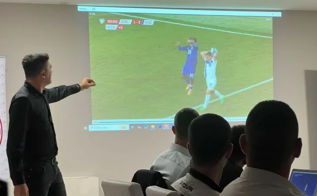 SKUP SUDACA I INSTRUKTORA ŽZH Prema UEFA materijalima diskutirali o primjeni VAR tehnologije