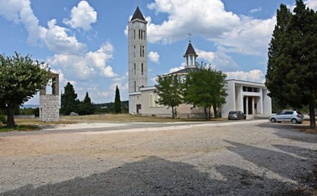 MISA, ISPOVIJED, SVJEDOČANSTVO BIVŠIH OVISNIKA Hercegovačka župa večeras organizira Holywin