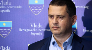 Adil Šuta