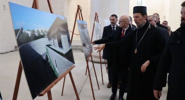 Premijer Srbije obišao Sabornu crkvu u Mostaru