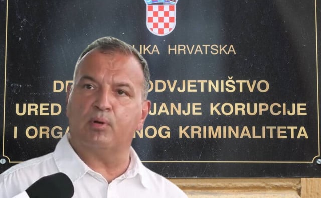 UZALUD BRISANJE Vili Beroš je desetak dana pred uhićenje izbrisao sve poruke iz mobitela, no policija ih uspjela vratiti