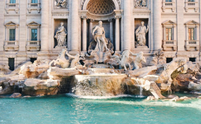 FONTANA DI TREVI Alternativa za bacanje novčića u Rimu izazvala podsmijeh