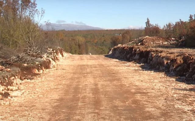 PROMETNO POVEZIVANJE Planira se izgraditi moderna cesta koja spaja Ljubuški i Široki Brijeg