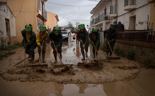 NEZAPAMĆENE POPLAVE Broj poginulih u Španjolskoj porastao na 205