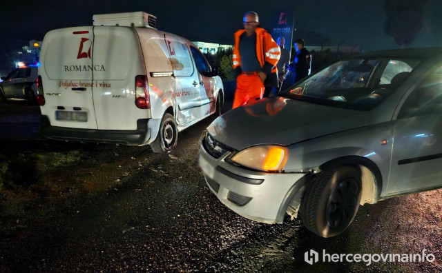 MOSTAR Sudar osobnog automobila i dostavnog vozila