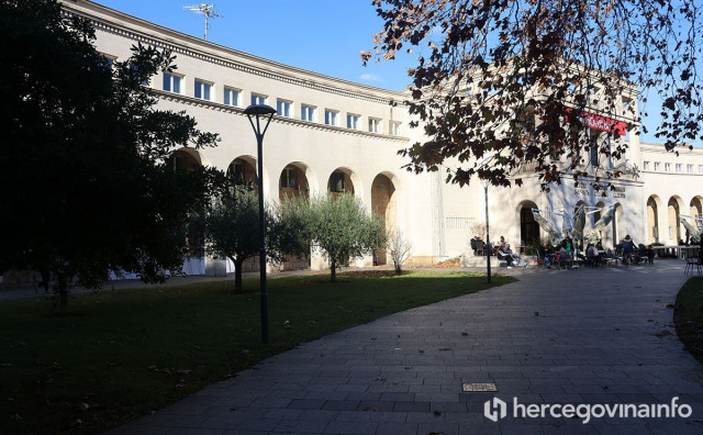 Mostar domaćin kolektivne izložbe 'Mostarski trokut'