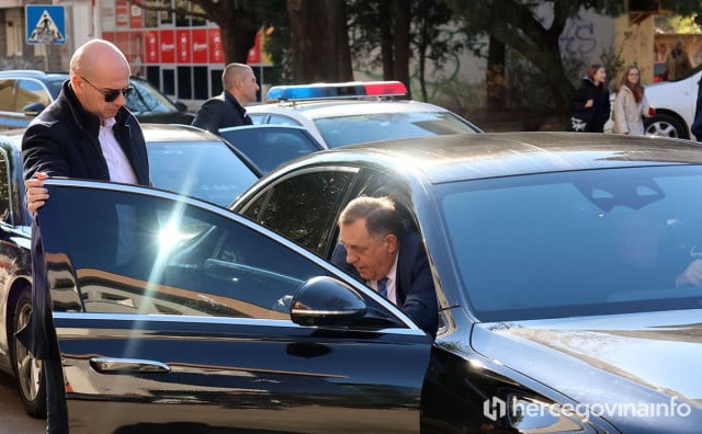 Pogledajte luksuzno službeno vozilo u kojem je Dodik stigao u Mostar