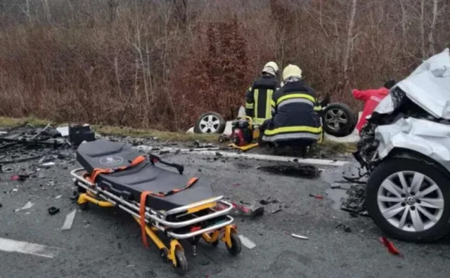 TRAGEDIJA Više osoba poginulo u prometnoj nesreći kod Brčkog