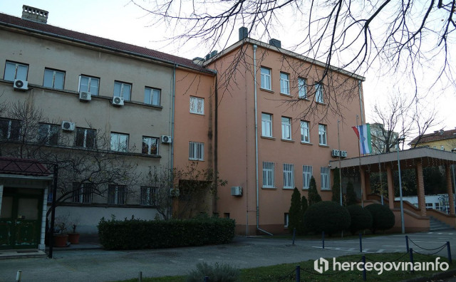 Vlada HNŽ nabavlja vozilo Zavodu za besplatnu pravnu pomoć