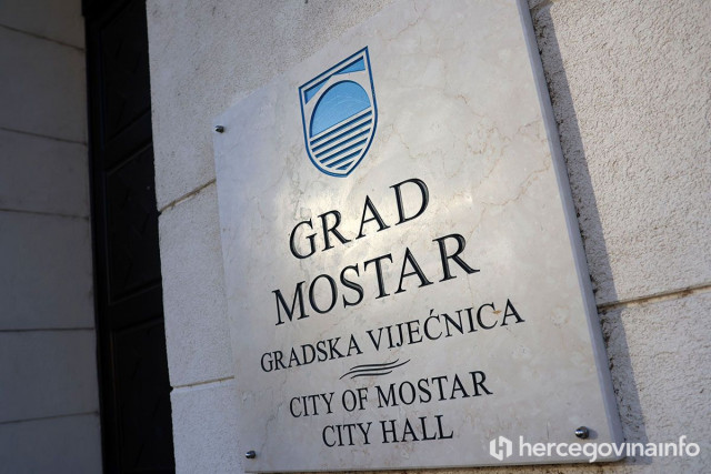 Grad Mostar za najam vozila odabrao ponudu od 45.000 KM, javila se samo jedna tvrtka