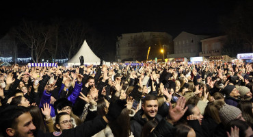 Mostar objavio Javni poziv za programe Adventa i doček Nove 2026. godine