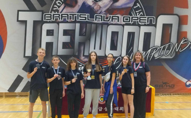 TAEKWONDO KLUB CRO STAR MOSTAR Impresivna sezona s 223 medalje i 19 titula najboljeg natjecatelja