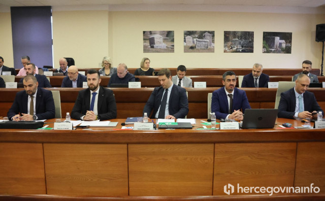 Žustra rasprava o Uborku: Nazdraić tražio novu viziju razvrstavanja, Kordić uzvratio da nema vremena za eksperimente