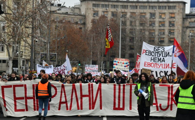 OPĆI ŠTRAJK U SRBIJI Svi staju uz studente, Vučić prijeti otkazima