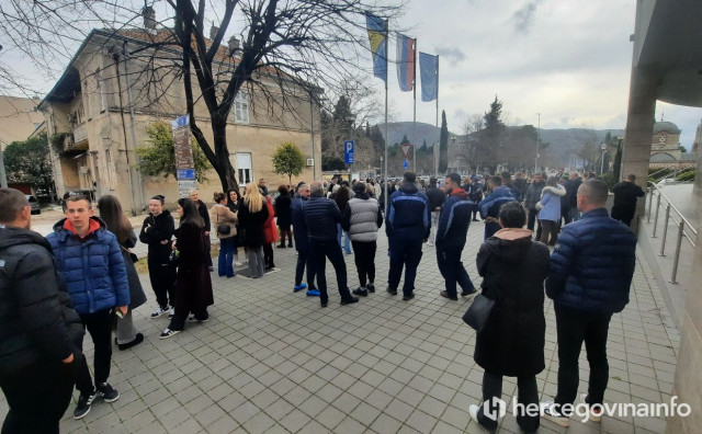 Maloljetnik brutalno pretučen metalnim šipkama, građani ogorčeni odlukom tužiteljstva