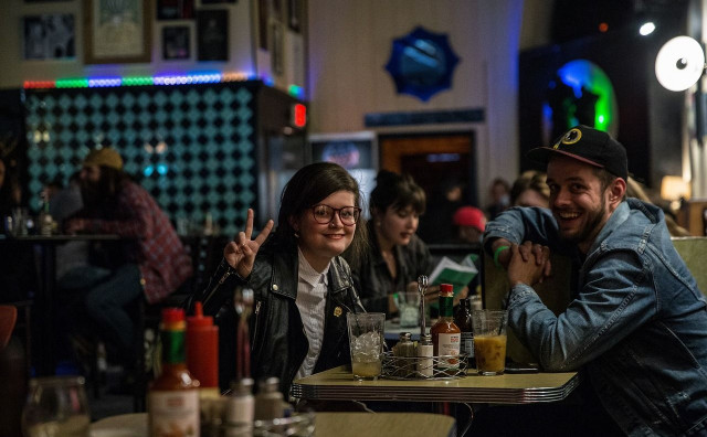 JAKO POPULARNA ZABAVA Znate li kako su uopće nastali pub kvizovi