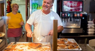 ŽIVOT POD TRUMPOVIM UREDBAMA Što će biti s 300 tisuća osoba iz Bosne i Hercegovine u SAD?