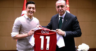 Ozil Erdogan