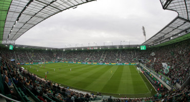 ŠTO OČEKUJE BORCA? Najtrofeniji klub Austrije, istinski duh metropole Beča i ponose se s 'Rapid Viertelstunde'