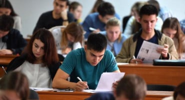 Studenti