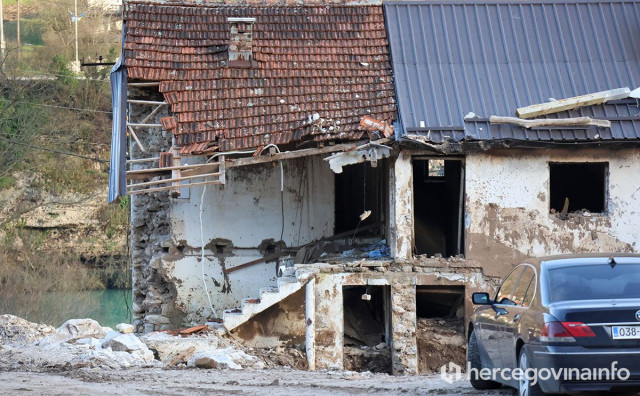 Spomenik za 19 žrtava poplava bit će podignut u Jablanici