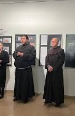 ŠIROKI BRIJEG Izložbom počeli 'Dani pobijenih hercegovačkih franjevaca'“