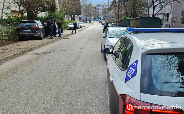 Mladić i djevojka ozlijeđeni u padu motocikla u Mostaru