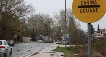 Granični prelaz Doljani