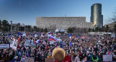 prosvjedi protiv Fica u Slovačkoj