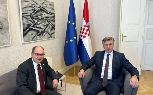 PLENKOVIĆ I SCHMIDT O BiH Smirivanje tenzija i europski put u fokusu