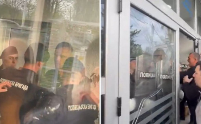 Pogledajte kako je policija oborila golmana FK Partizan na rukometnom susretu o kojem ovisi Izviđač iz Ljubuškog