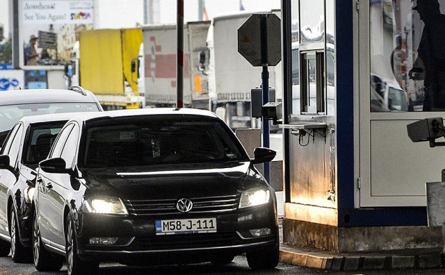 ZABRANILI IM ULAZAK Srpska policija hrvatske novinare vraća s granice